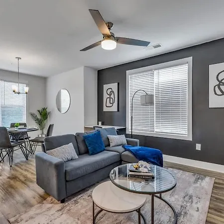 Luxurious King 2Br Suite Mins To Downtown Durham!